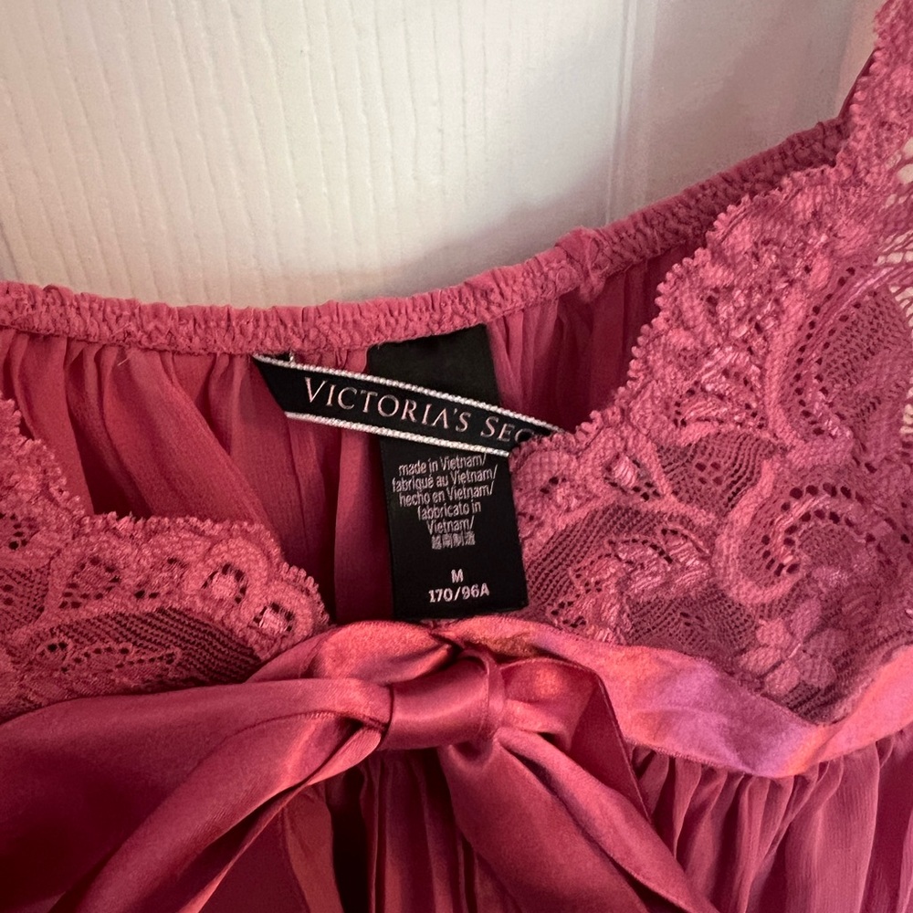 Victoria's Secret pink baby doll-style camisole top adjustable straps. - Picture 3 of 4